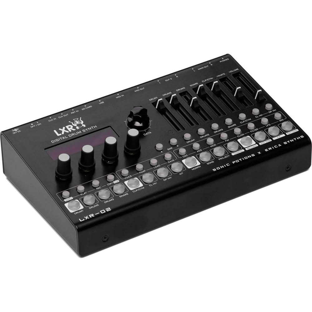 Erica Synths LXR-02: Potente Sintetizador de Batería con 6 Voces, Más de 30 Parámetros Ajustables y