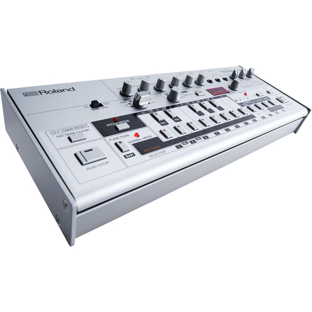 Roland Boutique TB-03 Bassline Synthesizer: Recreación del Original TB-303 con Control Manual, Efect
