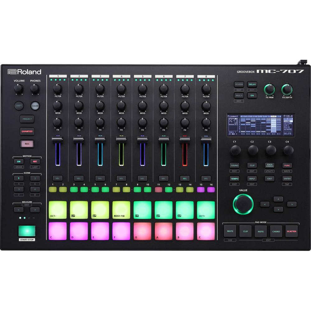 Roland MC-707 GROOVEBOX: Secuenciador de 8 pistas, Pads sensibles a la velocidad, Motor de sonido ZE