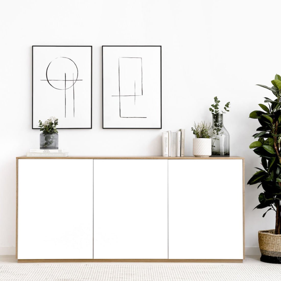 Aparador Moderno Mikela 3 puertas color Roble/Blanco TU MESITA