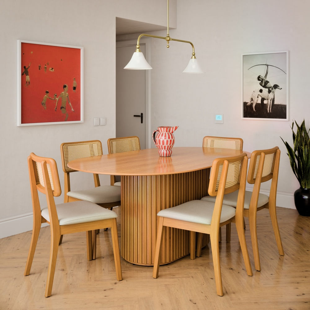 COMEDOR 6 SILLAS OVAL 1.8 Y SILLAS RATTAN