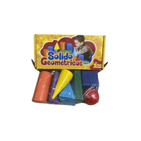Sólidos geométricos de colores