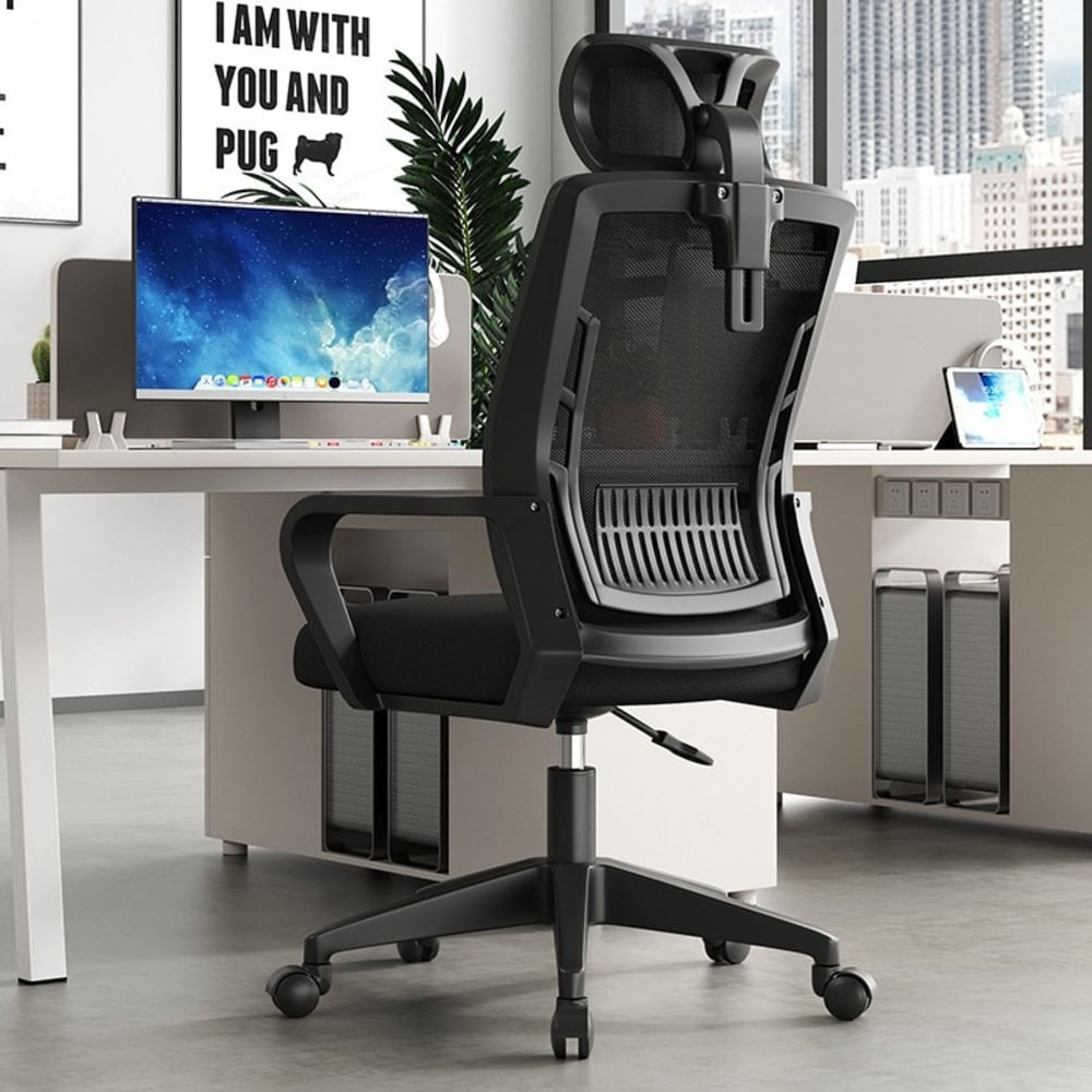 Silla Ergonómica con Asiento Amplio y Brazos Negro