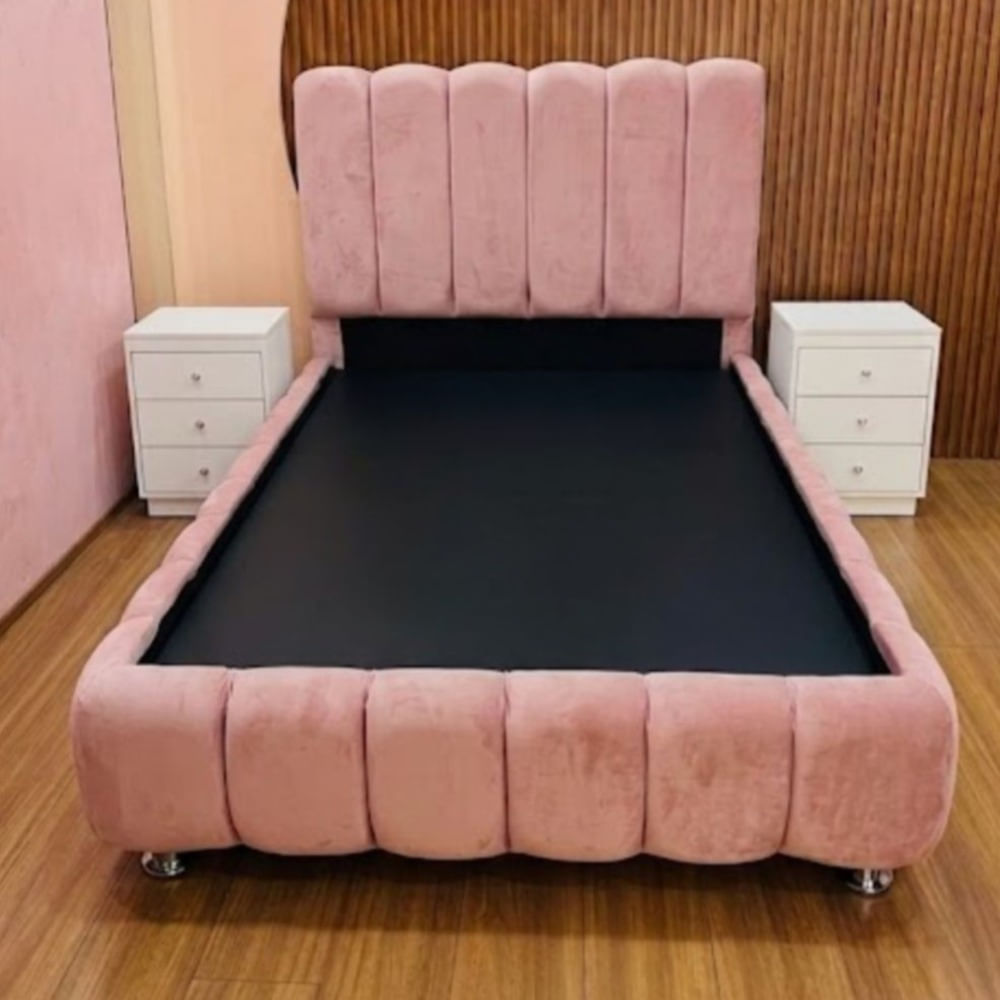 Cama Nube dos plazas con dos veladores Renova Home