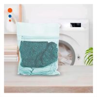 Funda Malla Lavado Ropa Forma Rectangular 40x30cm Celeste Fino Uso Diario Y+Papel Regalo