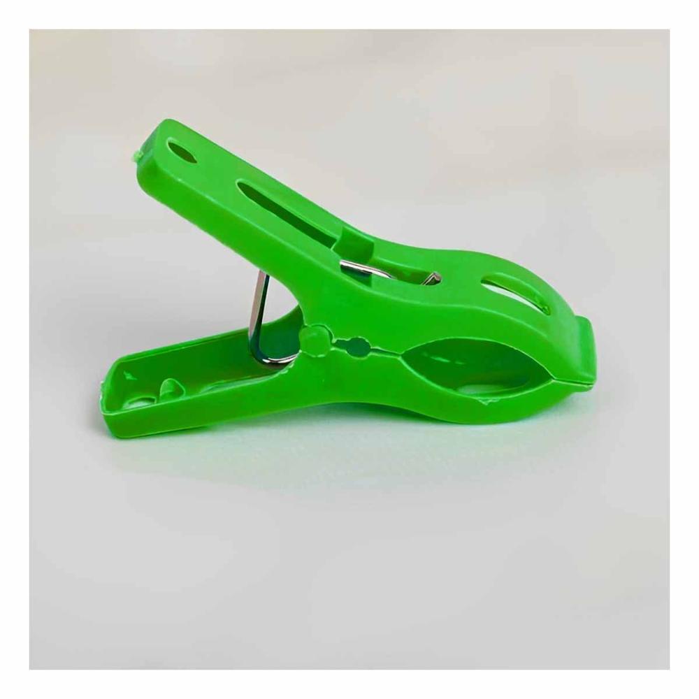 Cesto Compacto Verde Silueta de Corazon con 24 Ganchos Y+Papel Regalo