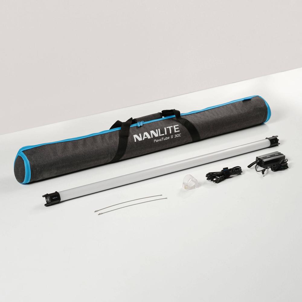 Nanlite PavoTube II 30C Tubo LED RGB de 4' con Control Inalámbrico, CRI 97, 15 Efectos Pr