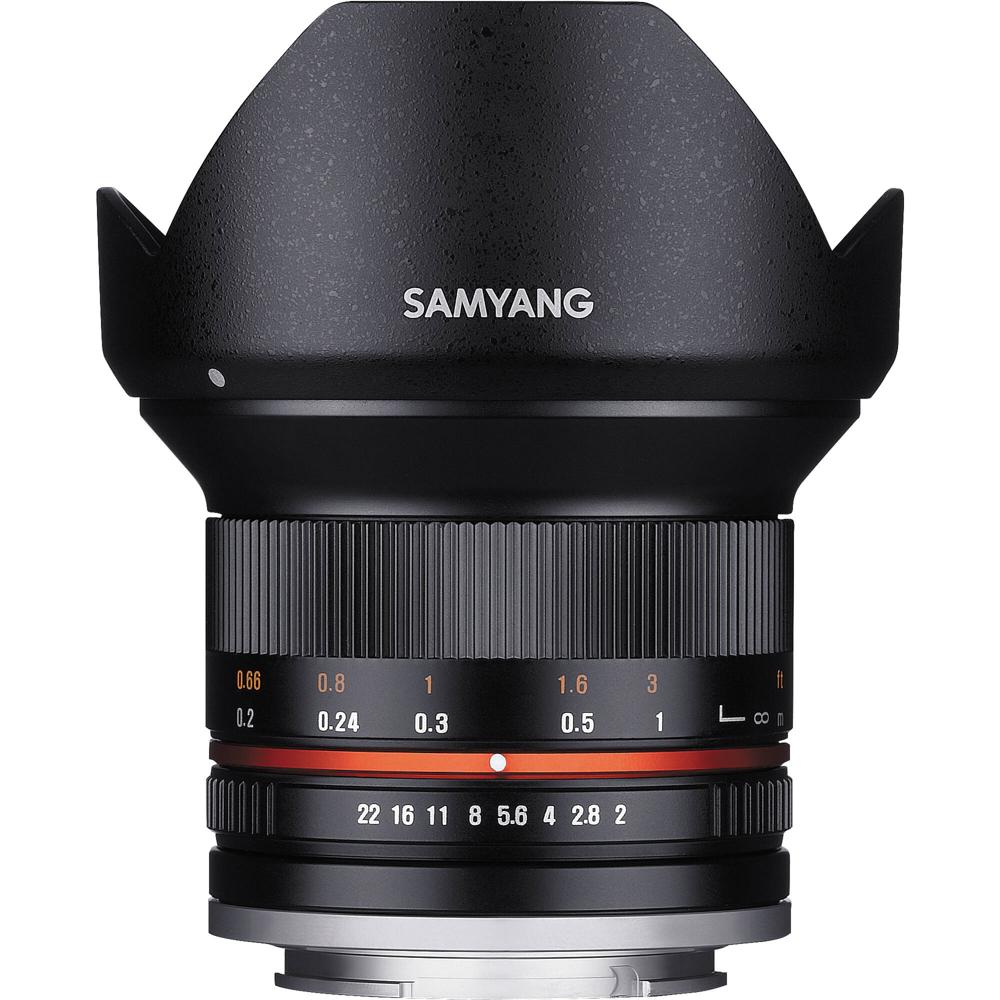 Samyang 12mm f/2.0 NCS CS Lens Fujifilm X-Mount - Abertura f/2.0, 18mm Equivalente, 98.9°