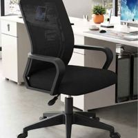Silla de Oficina con Diseño Ergonómico y Ruedas Silenciosas Negro