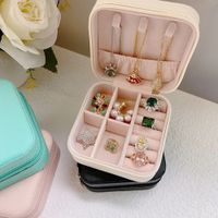 Mini Joyero de Viaje Portátil con Cremallera - Varios Colores