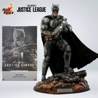 FIGURA BATMAN TACTICAL BATSUIT VERSION ZACK SNYDERS JUSTICE LEAGUE - HOT TOYS
