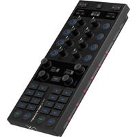 Native Instruments Traktor X1 MK3 Controlador DJ USB Portátil con 5 Pantallas OLED, 34 Bo