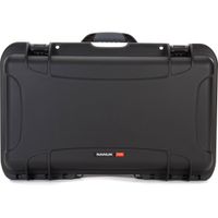 Nanuk 935 Funda Dura con Ruedas Negra 28.5L - Resina NK-7, Impermeable, con Manija Retrác