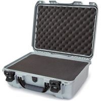 Nanuk 930 Estuche Duro con Espuma - Color Plata, Impermeable IP67, Resina NK-7, 2 Latches
