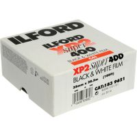 Ilford XP2 Super Película Negativa en Blanco y Negro 35mm - ISO 400, 100' Roll