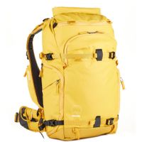 Shimoda Designs Mochila Action X30 V2 Amarilla 30L con Acceso Expandible y Compartimentos