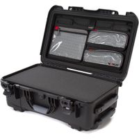 Nanuk 935 Estuche Duro con Ruedas y Espuma (Negro, 28.5L) - Impermeable, Resistente a Golp