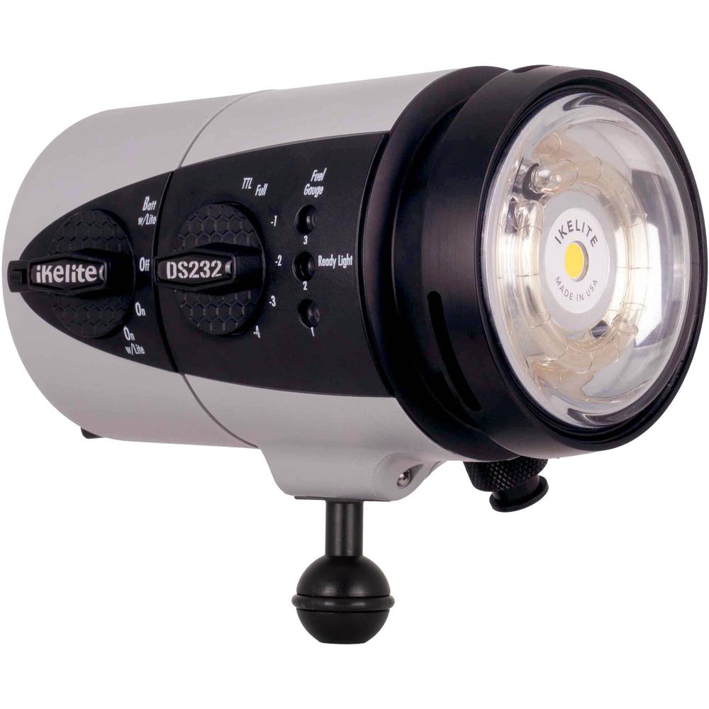 Ikelite DS232 Estroboscopio Submarino TTL 213Ws con Luz de Video 2500 LÃºmenes, 120Â° de Ã