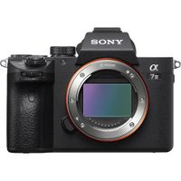 Sony Cámara Mirrorless a7 III - Sensor Exmor R BSI de 24.2MP, Procesador BIONZ X, AF Híb