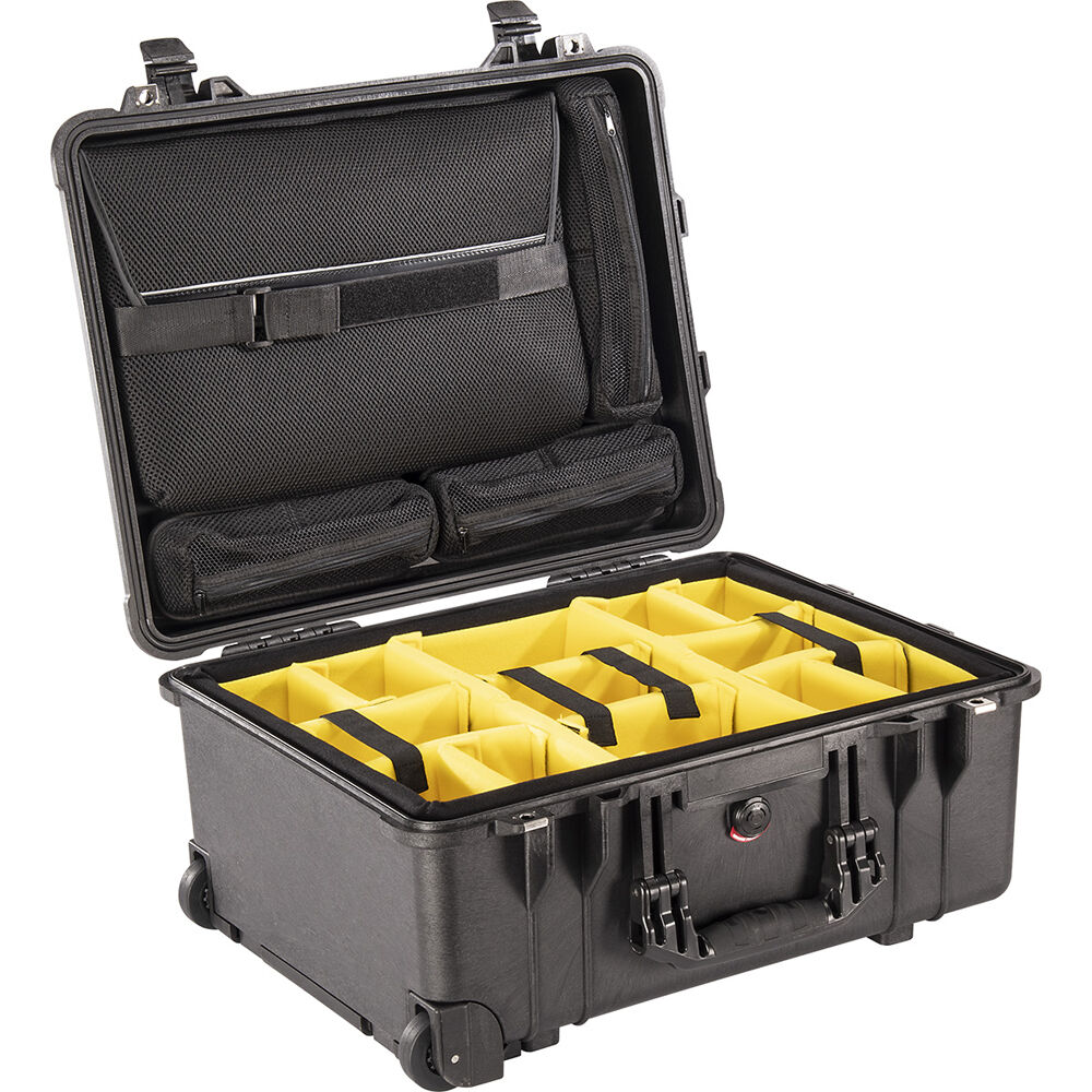 Pelican Estuche 1560SC - Negro con Divisores Amarillos, Impermeable y Resistente a Golpes,