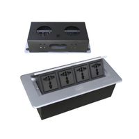 Tomacorriente Color Plata con 4 Tomas Universales, Potencia de 2500 W  OPALUX