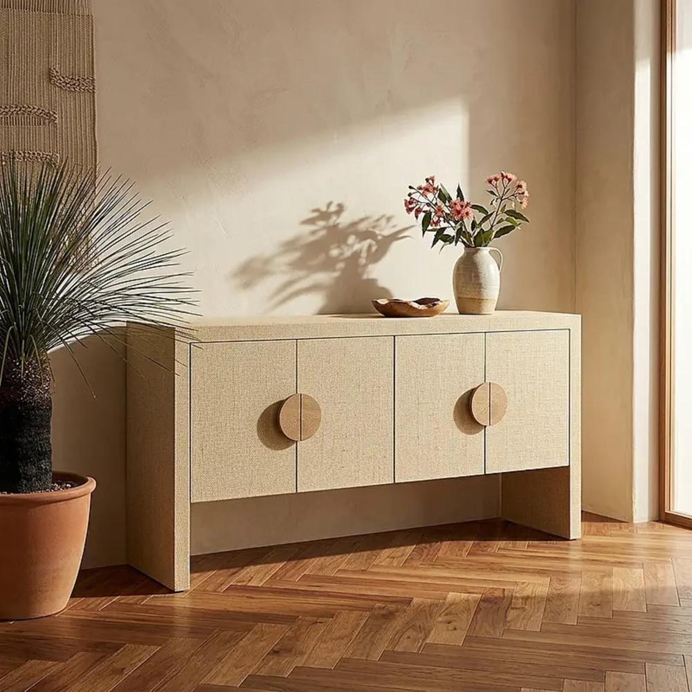 APARADOR FERNIE 4 PUERTAS ESTANTES INTERNOS TOQUILLA 160CM