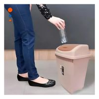 Recipiente de Basura Vaiven con Tapa en Marron y Capacidad 15L Y Regalo Sticker
