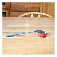 Cepillo de Silicono para Limpiar Botellas Celeste para la Gestion en Familia Y Papel Regalo