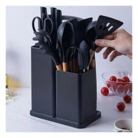 Set Cocina Profesional en Negro con 18 Piezas de Acero Inoxidable y Tabla