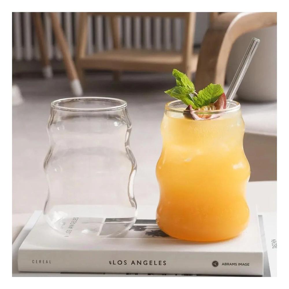Copa de vidrio 500ml con tapa y sorbete transparente estilo curvas resistente Y notas