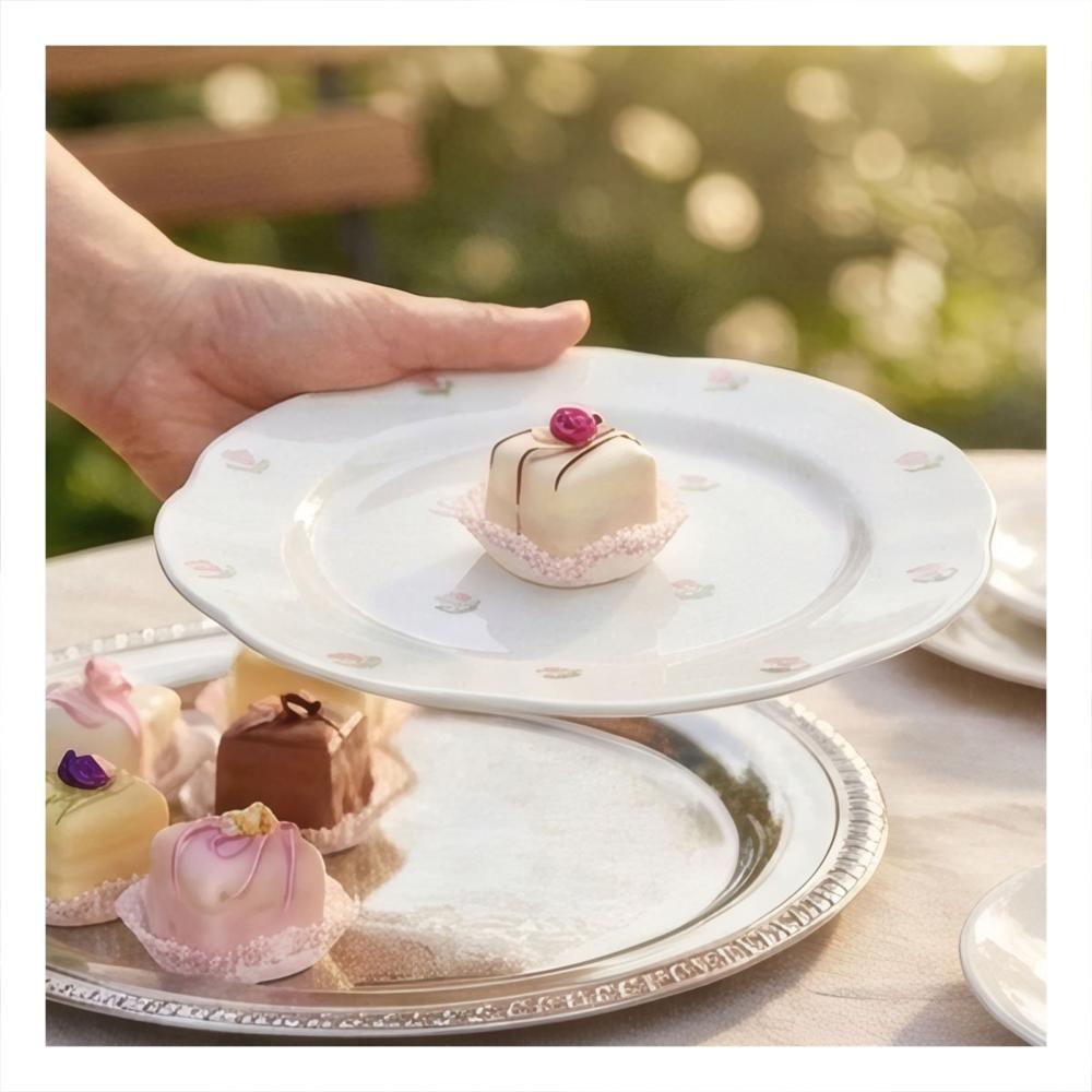 Plato de Ceramica Circular Tulipanes Blanco 20x1.5cm para Desayunos y Cenas Y notas
