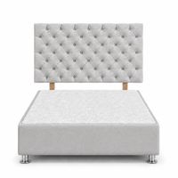 Cama Tapizada Aria Cromo Capitoné Plomo Claro 1.5 Plz