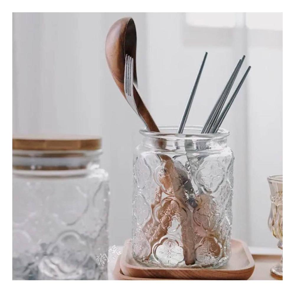 Frasco de Vidrio con Tapa y Flores para Decorar la Cocina