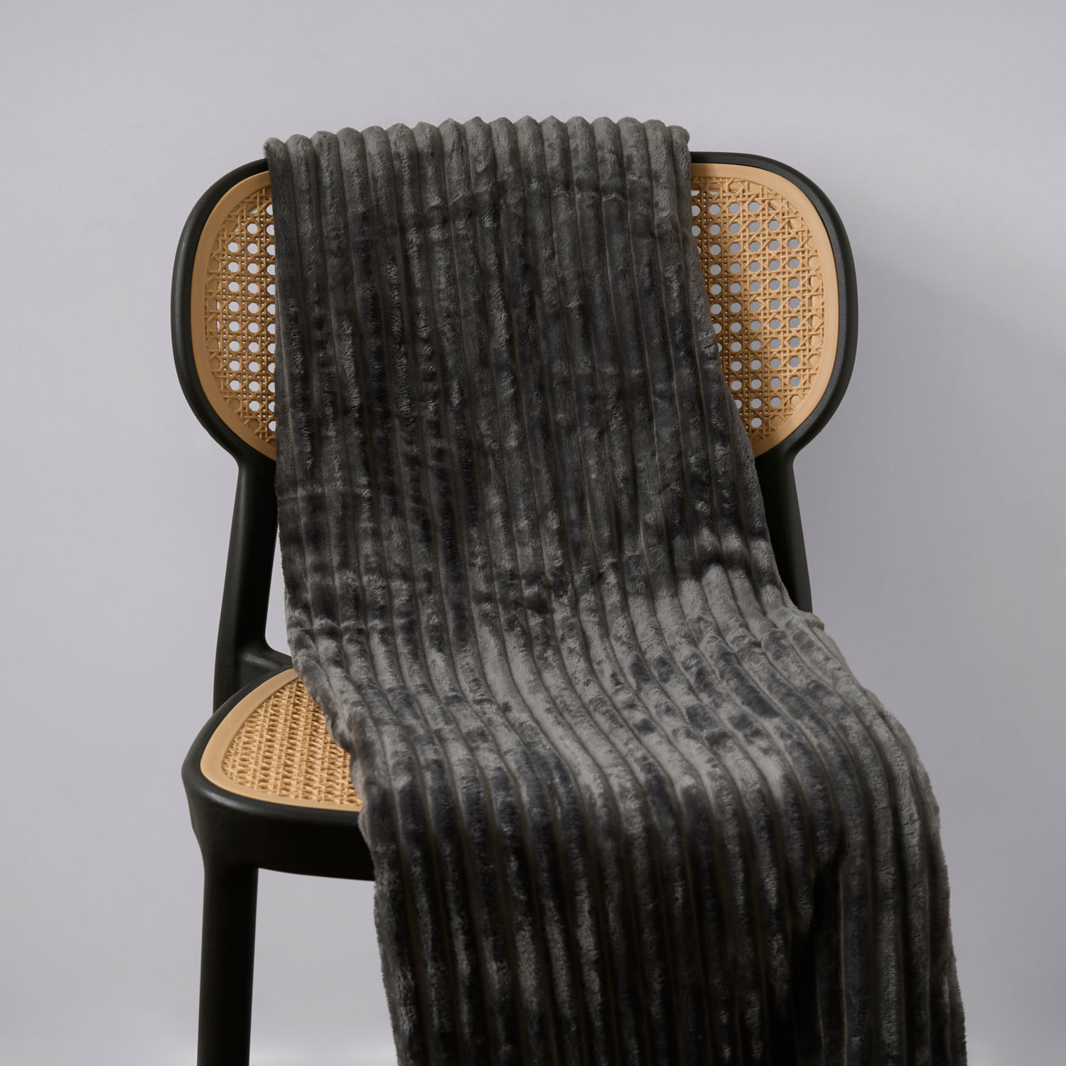 Manta Flannel Rayas Charcoal
