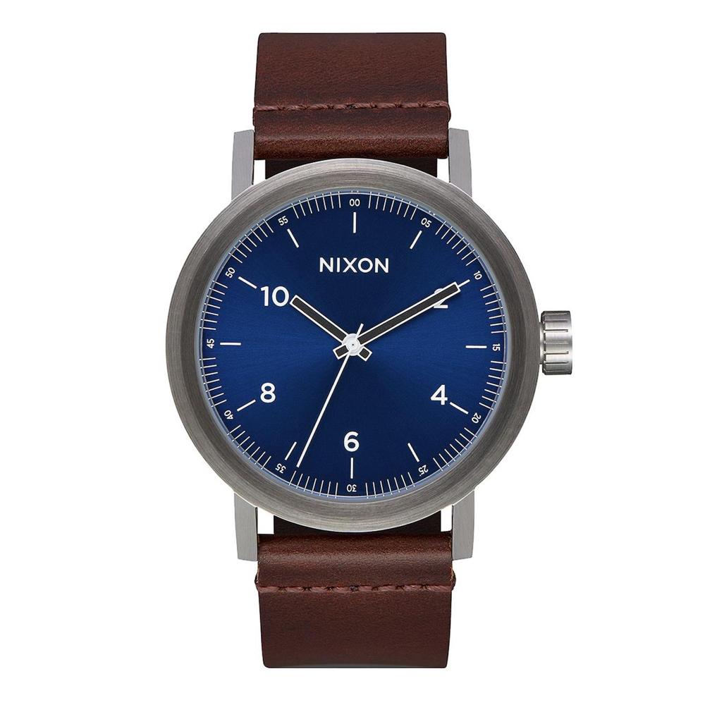 Reloj Nixon Stark A11942301 Acero Inoxidable Gris Gunmetal Correa de Cuero Marrón Dial Azul