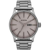 Reloj Nixon Sentry A3563166 Fecha Acero Inoxidable Gris Gunmetal