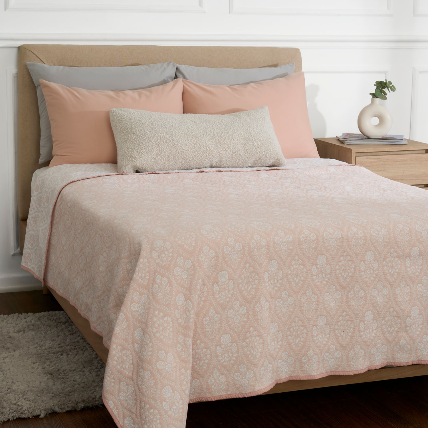 Cubrecama Jacquard Flores Beige Pv27