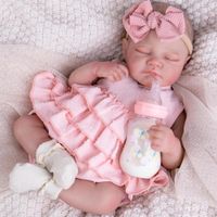 MUÑECA BEBÉ REBORN AORI NIÑA DORMIDA CON KIT DE ALIMENTACIÓN 50 CM