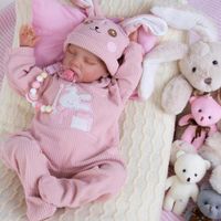 MUÑECA BEBÉ REBORN AORI NIÑA DORMIDA CON ACCESORIOS 45 CM