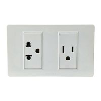 TOMACORRIENTE DOBLE 1 UNIVERSAL CON TIERRA Y 1 AMERICANO PLACA BLANCA Y DADOS BLANCOS SANDAY