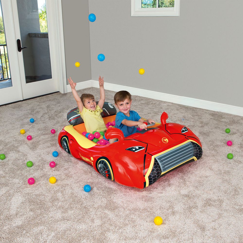 Carro inflable Hot Wheels con 25 pelotas - Promart inflable de carro