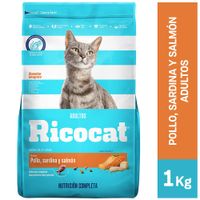 Alimento para Gato RICOCAT Adulto Sabor Pollo, Sardina y Salmón Bolsa 1Kg