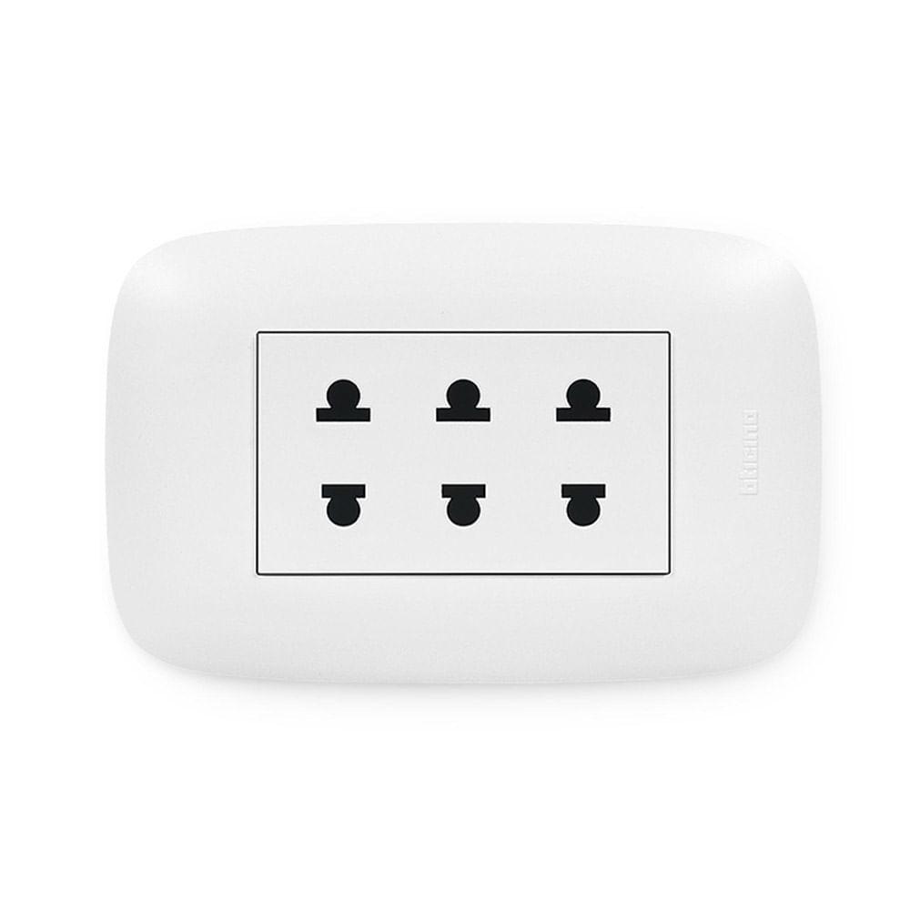 Tomacorriente Universal Triple Bticino Sencia 16A/250 Blanco