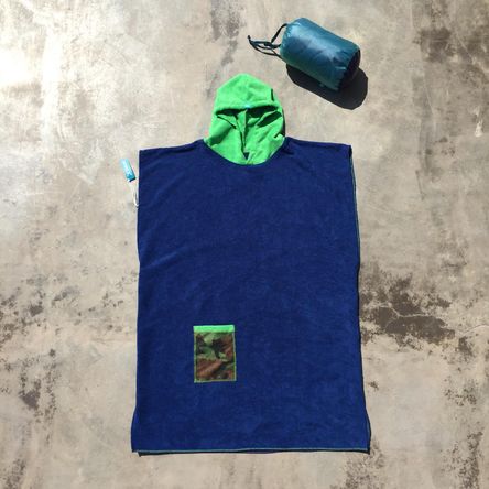 Toalla Cordano Poncho Adulto Azul cap verde Talla L Unisex Toalla Cordano Poncho Adulto Azul cap verde Talla L Unisex