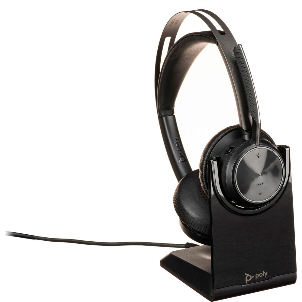 Auricular Bluetooth Voyager Focus 2 UC Pro Plantronics Poly Stand -  213727-02 - Promart