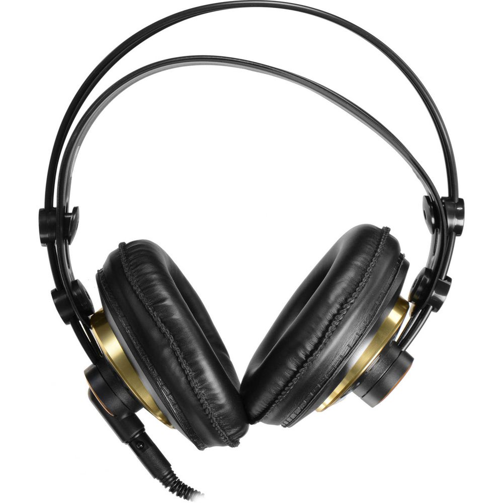 En prueba: auriculares de estudio AKG K240 MKII con cable