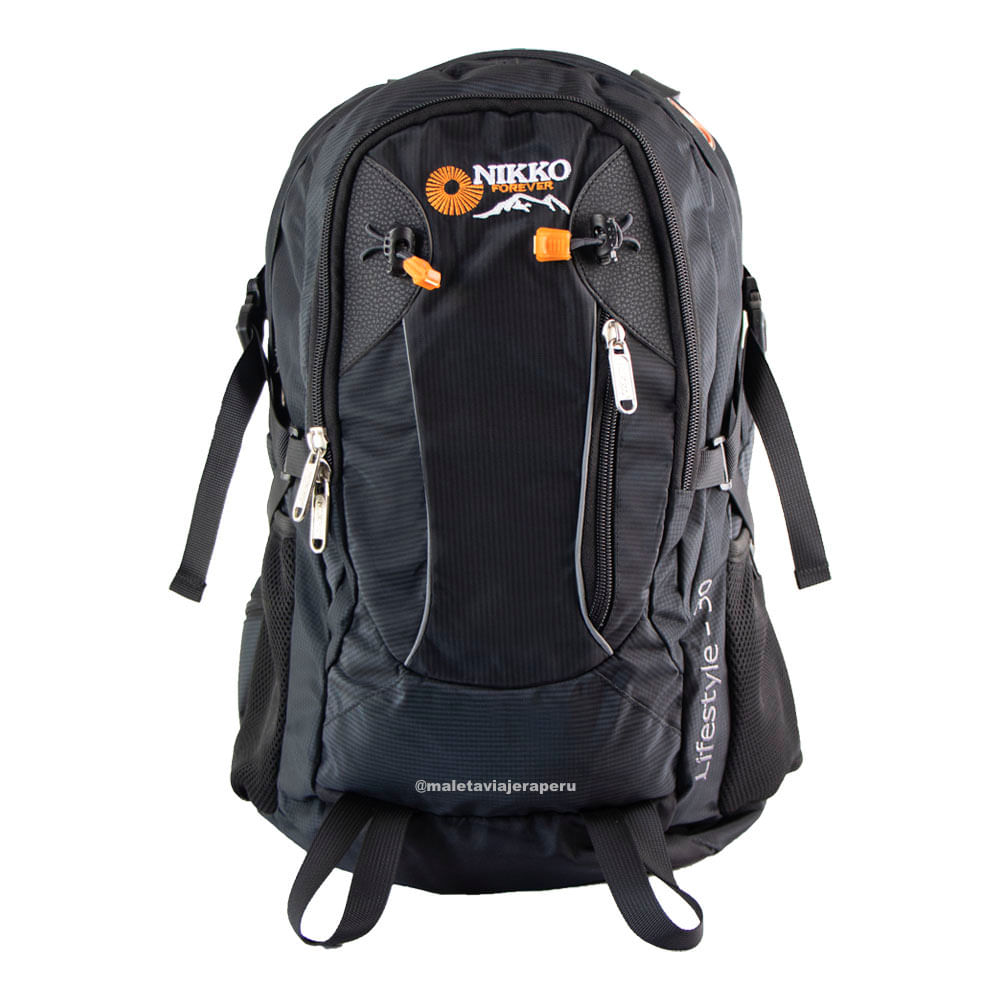 Mochila Outdoor Nikko Lifestyle 30 Trekking Montaña (Negro)