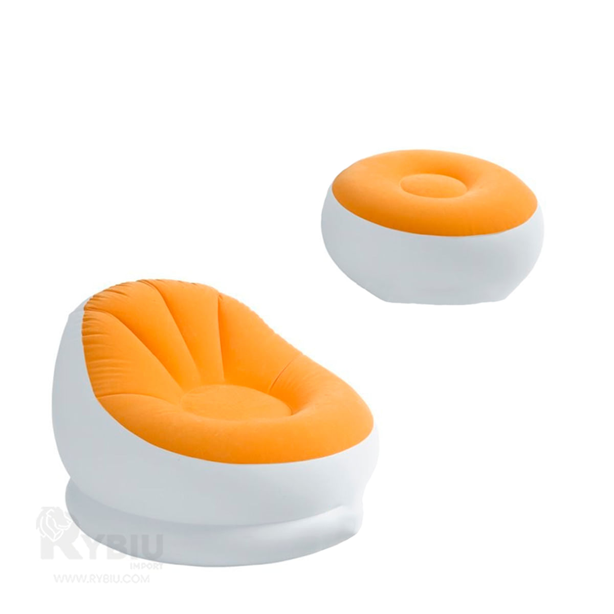 Estilo Moderno con Sofa Anaranjado y Poof