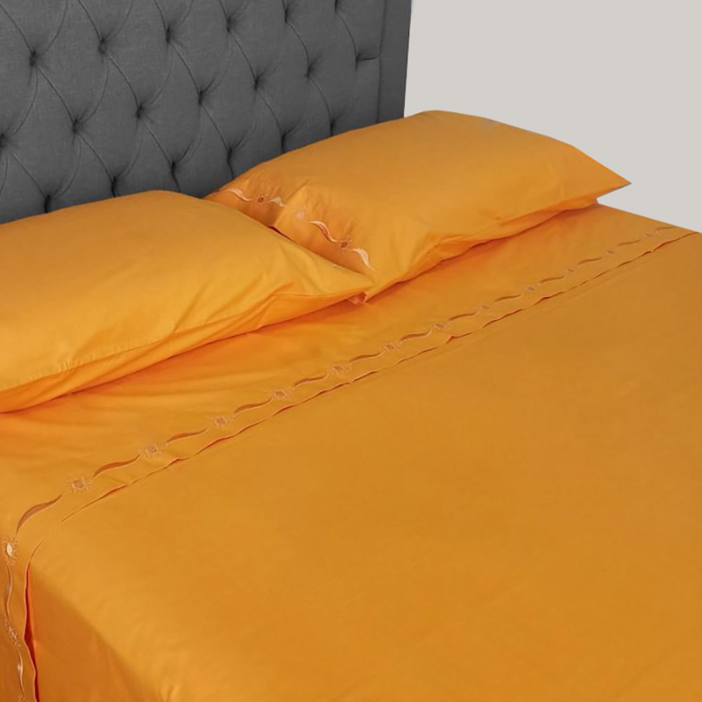 Set de Sábanas Lisas Bordadas MorfeoHome 100% Algodón 217 Hilos 1.5 Plza. Naranja