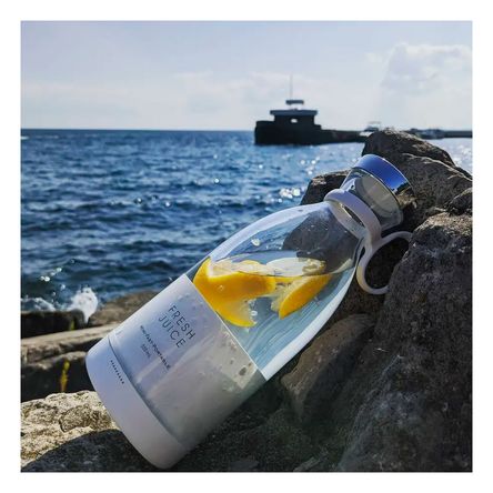 Vaso Licuadora Portatil de Color Blanco Vaso Licuadora Portatil de Color Blanco